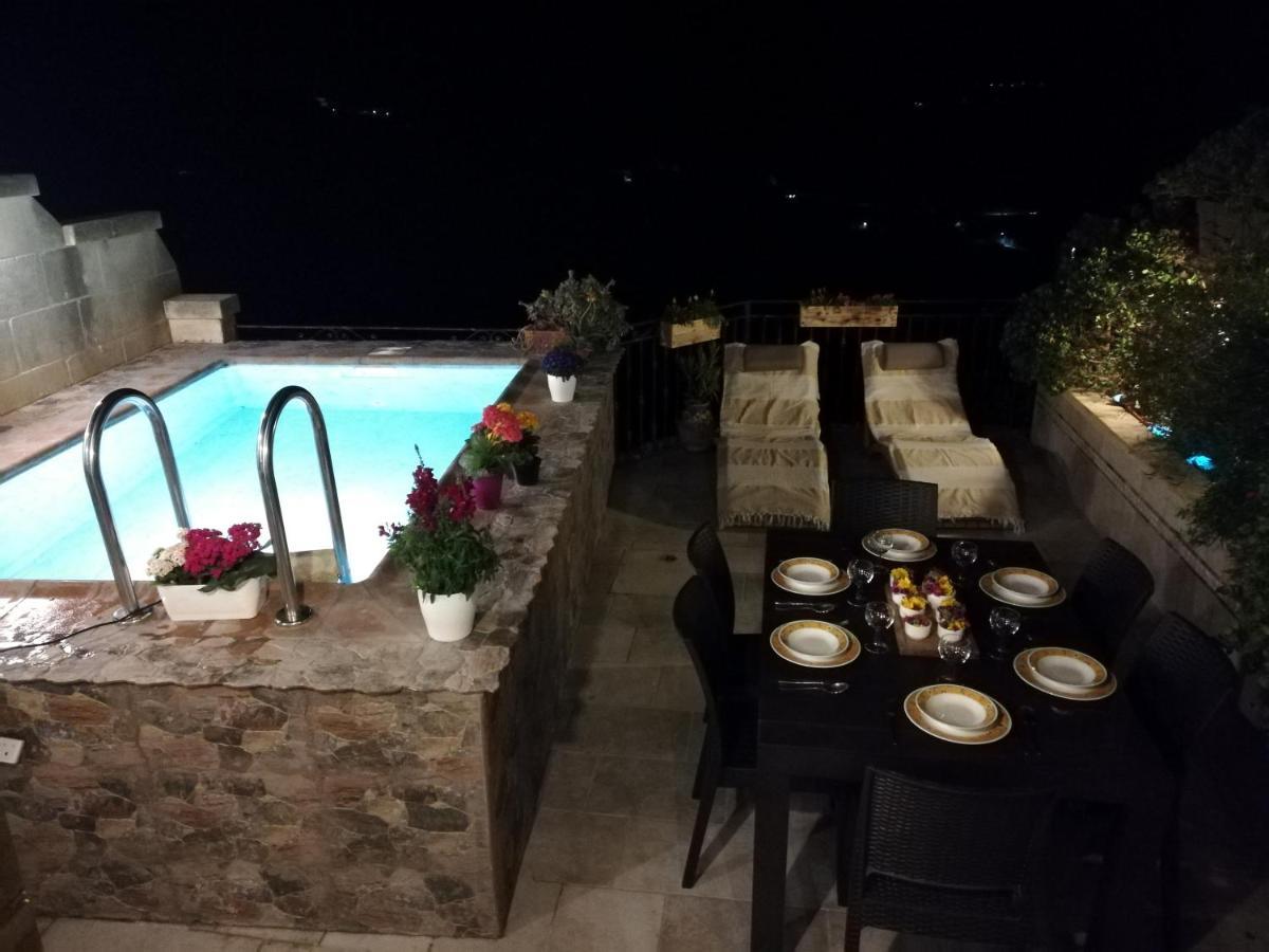 Villa Jasmine Holidays